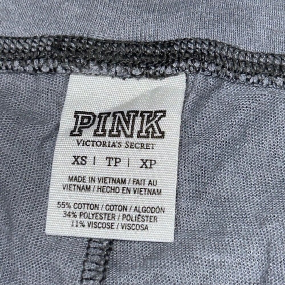 VICTORIA'S SECRET GRAY PAJAMA PANTS BOTTOMS WITH "86 Heart PINK" Size XS - Picture 2 of 3